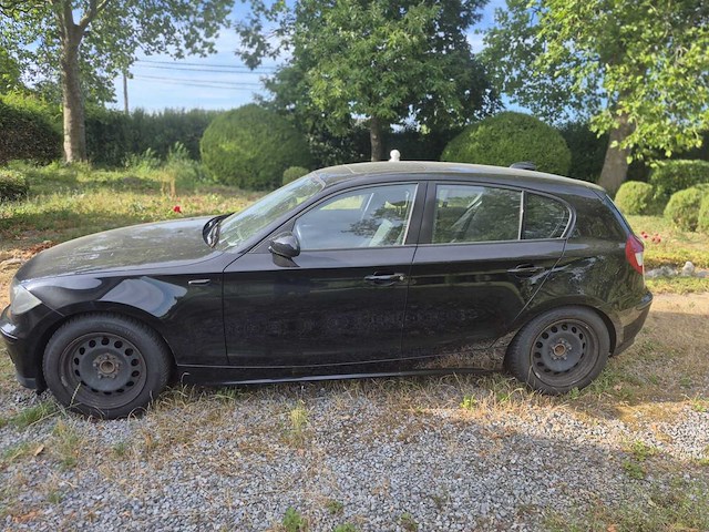 Bmw 116i serie 1 e87 auto uit 2005 - afbeelding 12 van  28