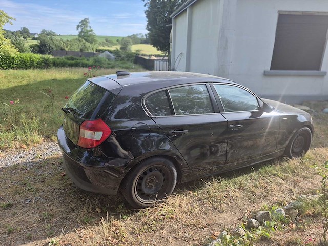 Bmw 116i serie 1 e87 auto uit 2005 - afbeelding 26 van  28