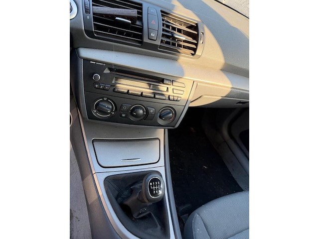 Bmw 118 d, 2005 - afbeelding 14 van  15