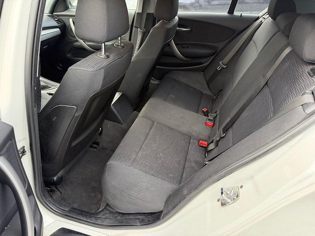 Bmw 118 d, 2008 - afbeelding 4 van  15