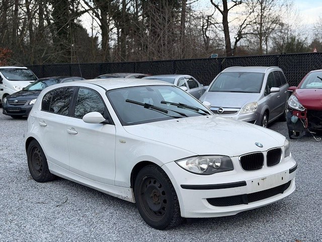 Bmw 118 d, 2008 - afbeelding 9 van  15
