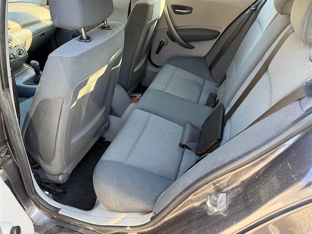 Bmw 118d, 2005 - afbeelding 11 van  15