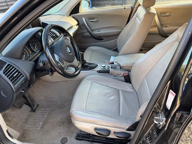 Bmw 120i, 2004 - afbeelding 9 van  27