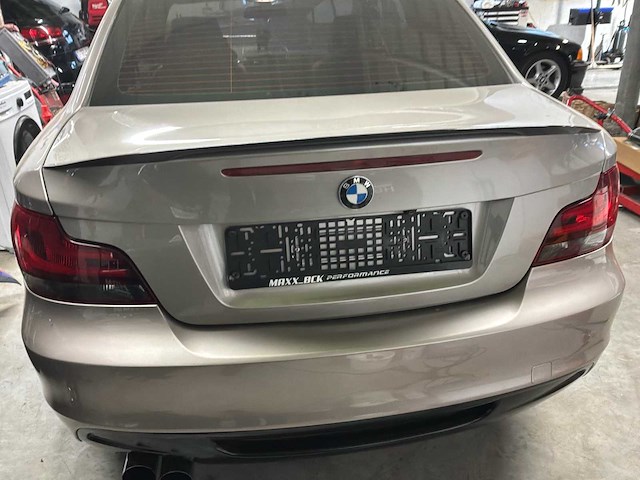 Bmw 135i coupé/1 serie e82 auto uit 2008 - afbeelding 18 van  46