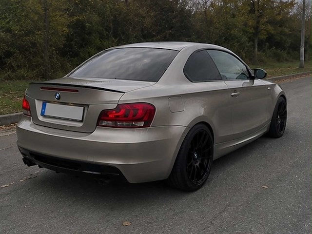 Bmw 135i coupé/1 serie e82 auto uit 2008 - afbeelding 34 van  46