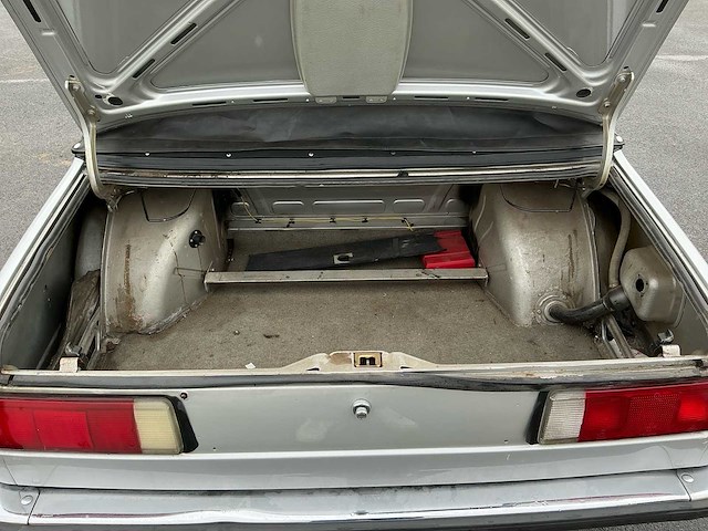Bmw 1711 316 oldtimer - afbeelding 10 van  23