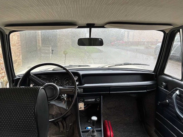 Bmw 2002 vintage auto's > 15 - afbeelding 7 van  51