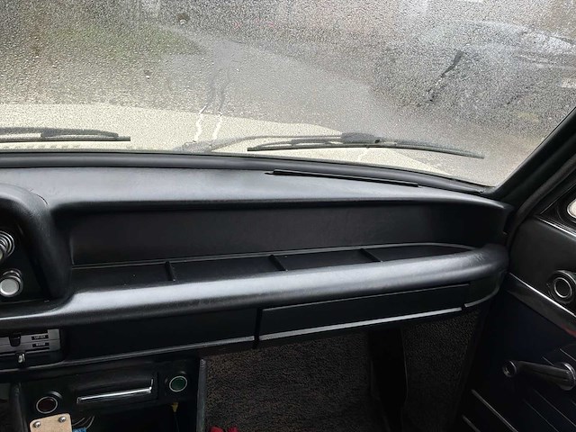 Bmw 2002 vintage auto's > 15 - afbeelding 17 van  51