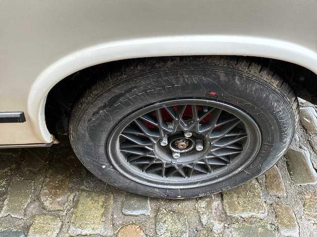 Bmw 2002 vintage auto's > 15 - afbeelding 27 van  51