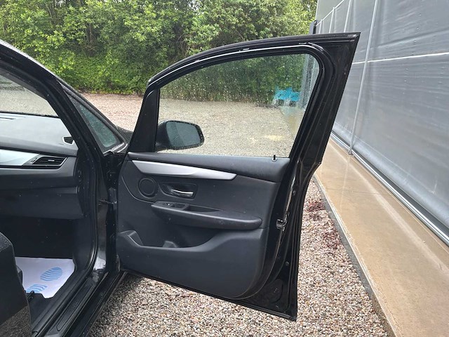 Bmw 2018d active tourer car 2018 - afbeelding 10 van  13