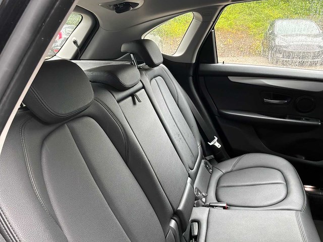 Bmw 2018d active tourer car 2018 - afbeelding 21 van  39
