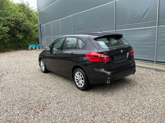 Bmw 2018d active tourer car 2018 - afbeelding 18 van  39