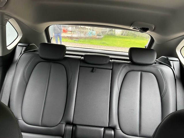 Bmw 2018d active tourer car 2018 - afbeelding 28 van  39
