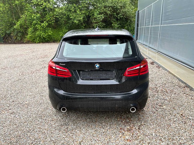 Bmw 2018d active tourer car 2018 - afbeelding 23 van  39