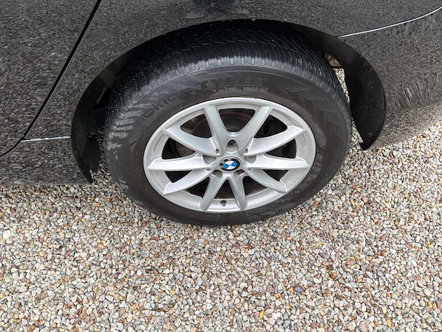 Bmw 2018d active tourer car 2018 - afbeelding 39 van  39