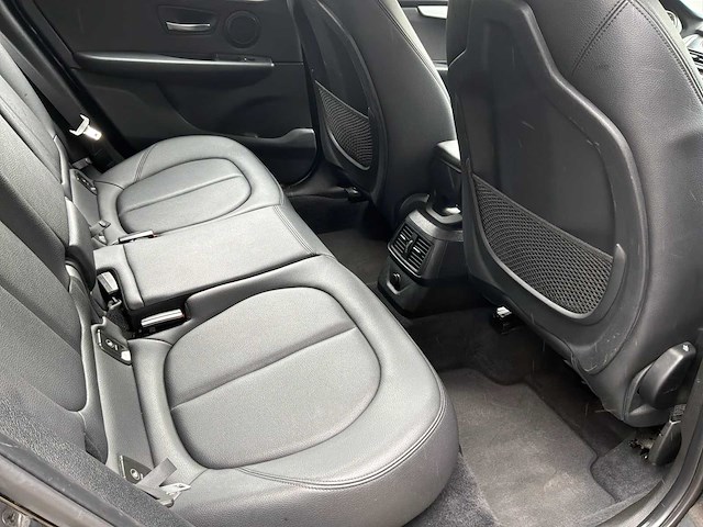 Bmw 2018d active tourer car 2018 - afbeelding 32 van  54