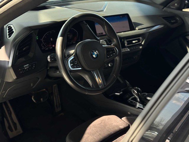Bmw 220d xdrive gran coupe m sport - afbeelding 26 van  43