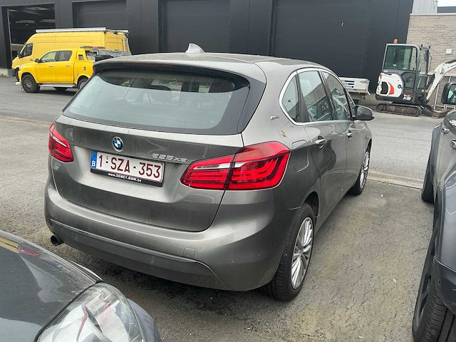 Bmw 225xe iperformance stationwagen - afbeelding 3 van  3