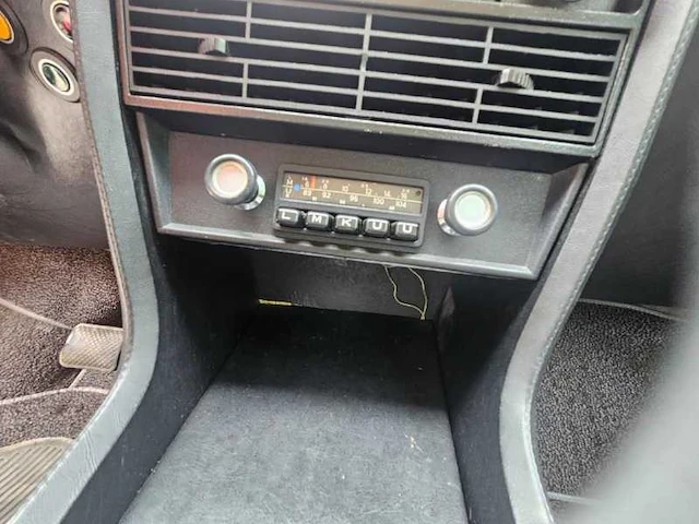Bmw 2500 vintage auto uit 1973 - afbeelding 13 van  49