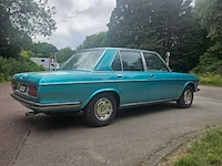 Bmw 2500 vintage auto uit 1973 - afbeelding 48 van  49