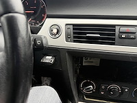 Bmw 3 (e90) 318 d, 2009 - afbeelding 4 van  31
