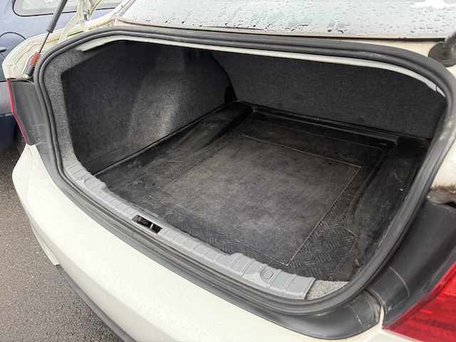 Bmw 3 (e90) 318 d, 2009 - afbeelding 13 van  31