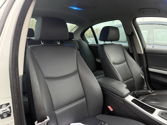 Bmw 3 (e90) 318 d, 2009 - afbeelding 15 van  31