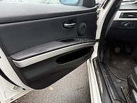 Bmw 3 (e90) 318 d, 2009 - afbeelding 28 van  31