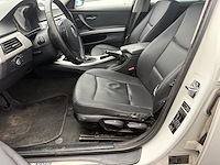 Bmw 3 (e90) 318 d, 2009 - afbeelding 29 van  31