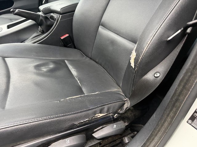 Bmw 3 (e90) 318 d, 2009 - afbeelding 31 van  31