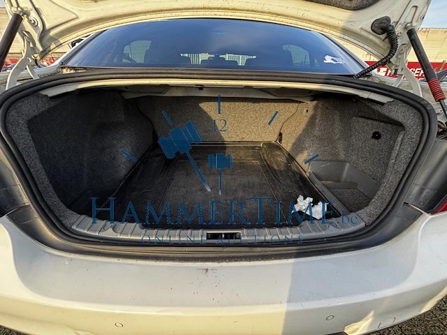 Bmw 3 (e90) 318 d, 2009 - afbeelding 19 van  43