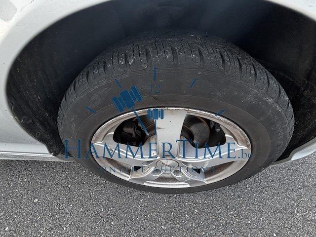 Bmw 3 (e90) 318ia 129 at, 2002 - afbeelding 18 van  34