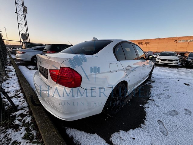 Bmw 3 (e90) 320 d, 2011 - afbeelding 22 van  26