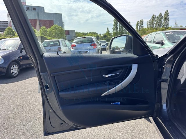 Bmw 3 f30 (316d), 2013 - afbeelding 2 van  38