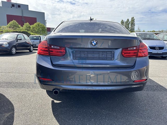 Bmw 3 f30 (316d), 2013 - afbeelding 35 van  38