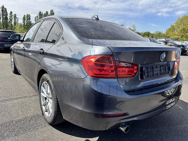 Bmw 3 f30 (316d), 2013 - afbeelding 36 van  38