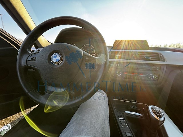 Bmw 3 (f30) 318 d, 2013 - afbeelding 2 van  25