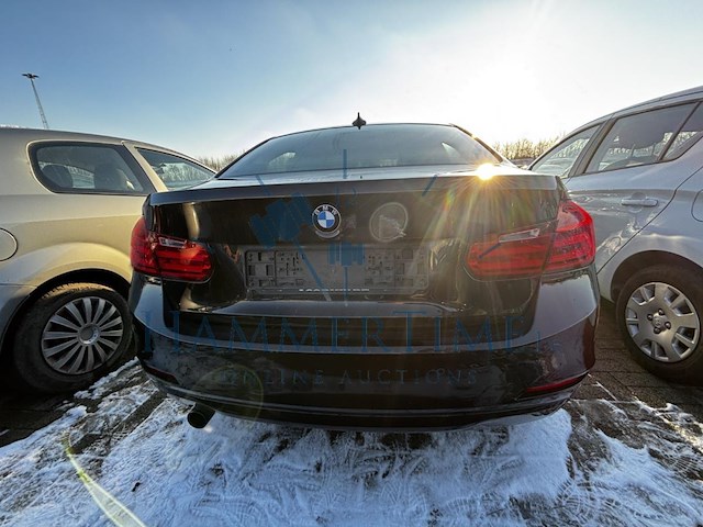 Bmw 3 (f30) 318 d, 2013 - afbeelding 21 van  25