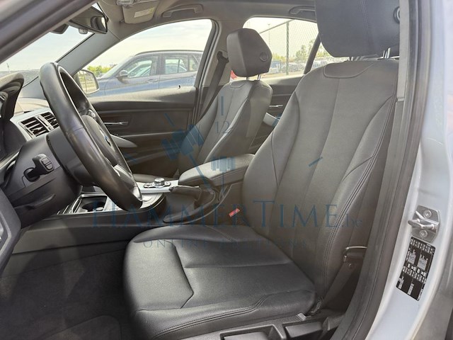 Bmw 3 f30 (lci 318ia), 2016 - afbeelding 2 van  41