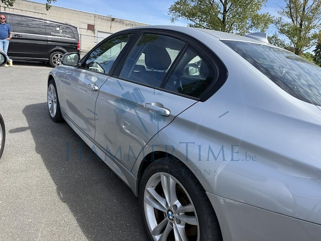Bmw 3 f30 (lci 318ia), 2016 - afbeelding 39 van  41