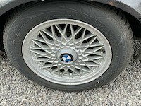 Bmw 3 reeks 320i oldtimer - afbeelding 17 van  33