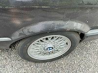 Bmw 3 reeks 320i oldtimer - afbeelding 18 van  33