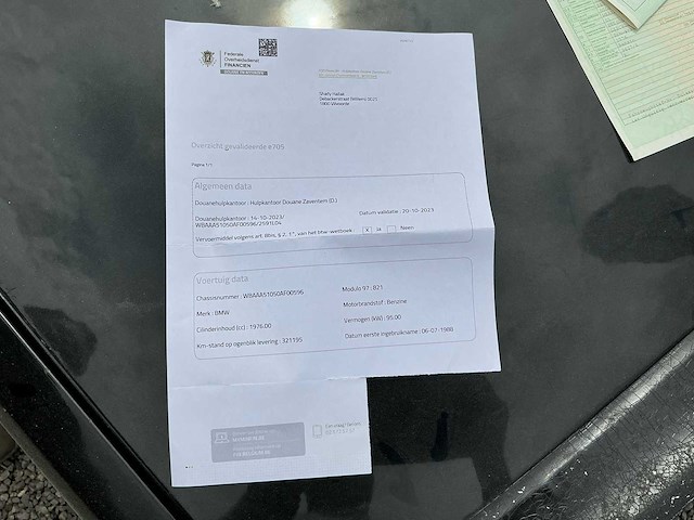 Bmw 3 reeks 320i oldtimer - afbeelding 17 van  23