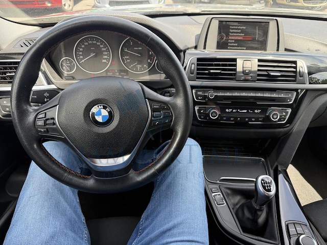 Bmw 3 touring 318 dx, 2017 - afbeelding 2 van  31