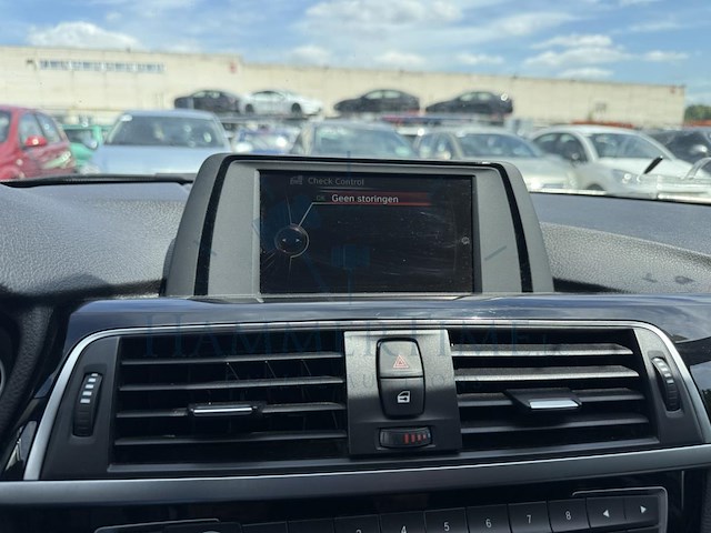 Bmw 3 touring 318 dx, 2017 - afbeelding 16 van  31