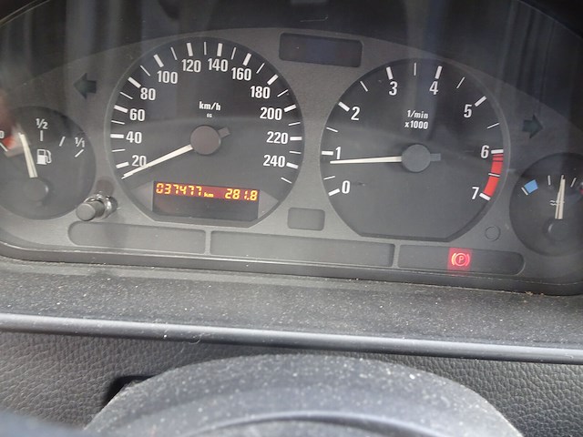 Bmw 316 - afbeelding 6 van  8