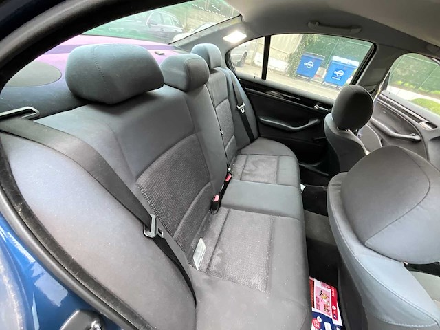 Bmw 316i touring lpg 2005 - afbeelding 10 van  21