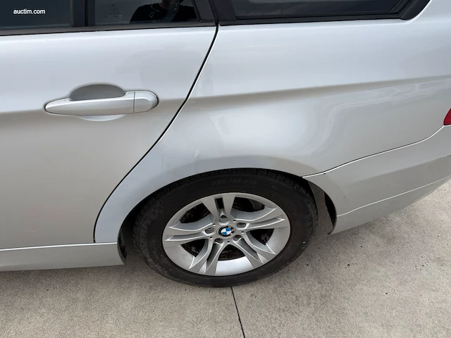 Bmw 318 2008 - afbeelding 15 van  18