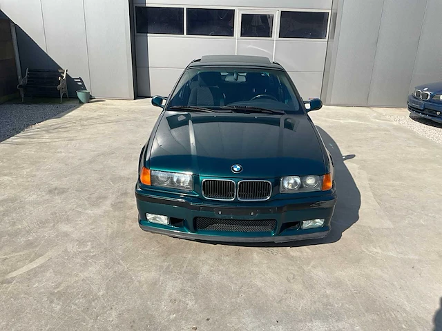 Bmw 318 is procar oldtimer - afbeelding 20 van  21