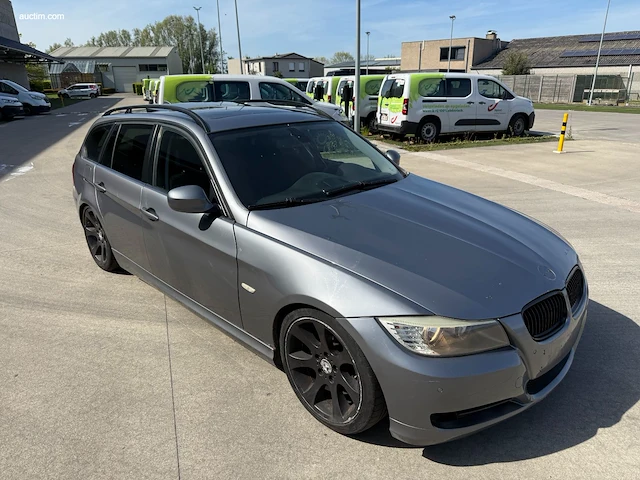 Bmw 318d 2008 - afbeelding 18 van  21